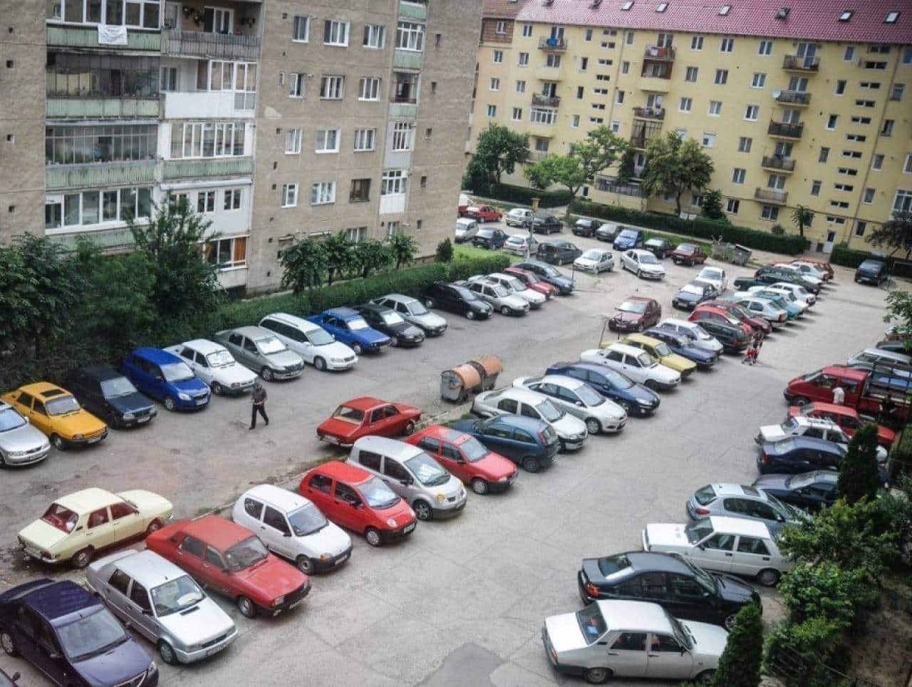 Noua regulă pentru parcarea din București: unde dispar încasatorii de pe 28 februarie