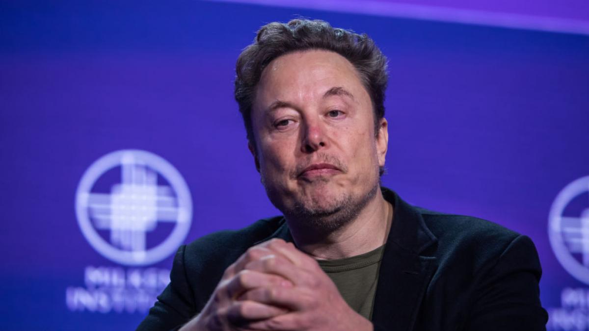 Programatorii vor dispărea COMPLET până la finalul lui 2026! Profeția lui Musk zguduie o industrie de miliarde de dolari