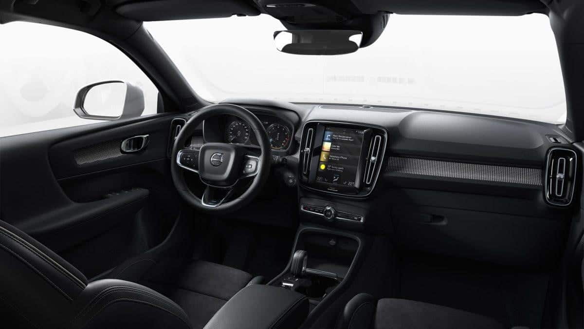 Volvo recheamă 40.000 de mașini electrice EX30 din cauza unei defecțiuni