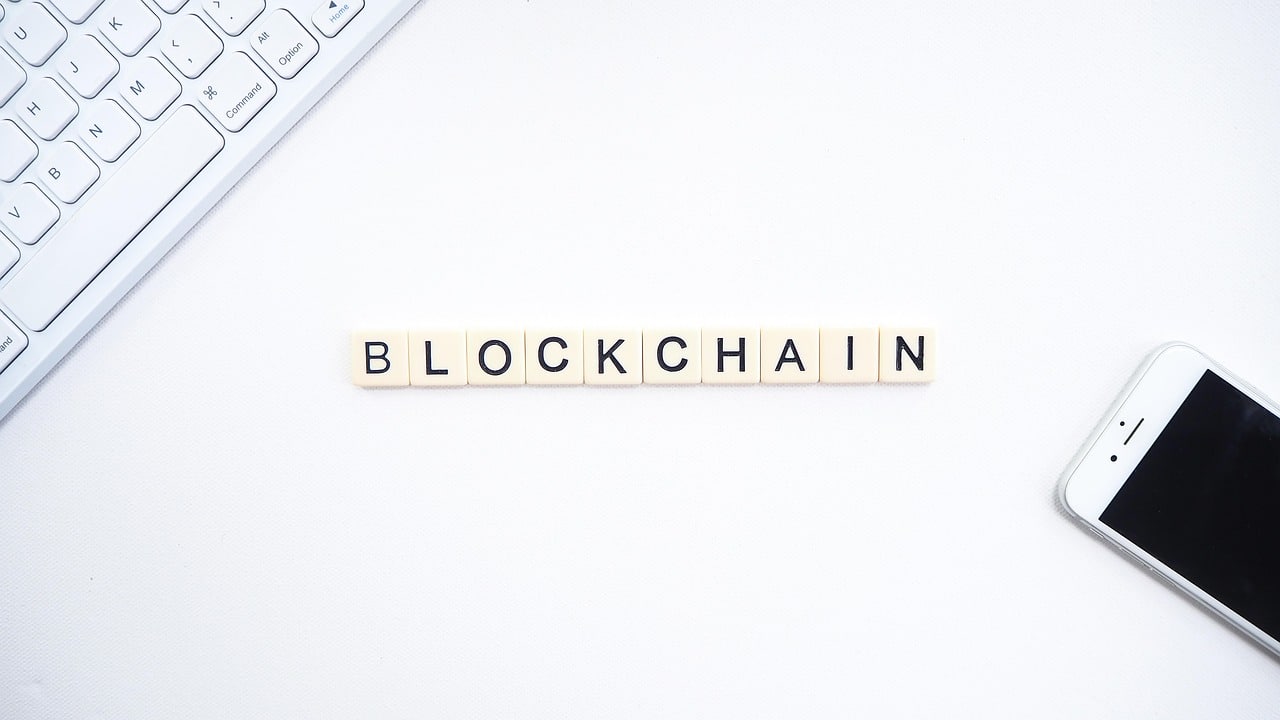 Romania implementeaza tecnologia blockchain pentru bonurile fiscale ale comerciantilor