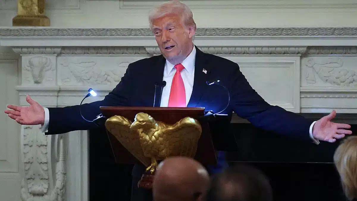 Donald Trump insistă pentru un al treilea mandat