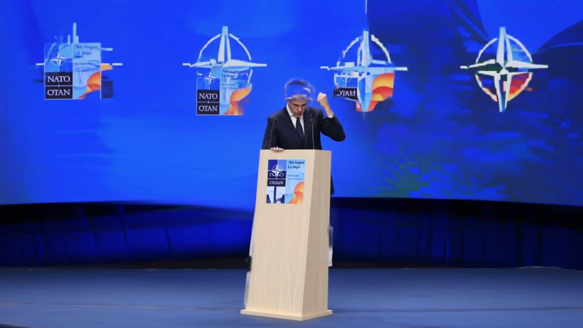 Rutte anunță decizia NATO: Articolul 5 nu va fi activat după racheta doborâtă spre Turcia