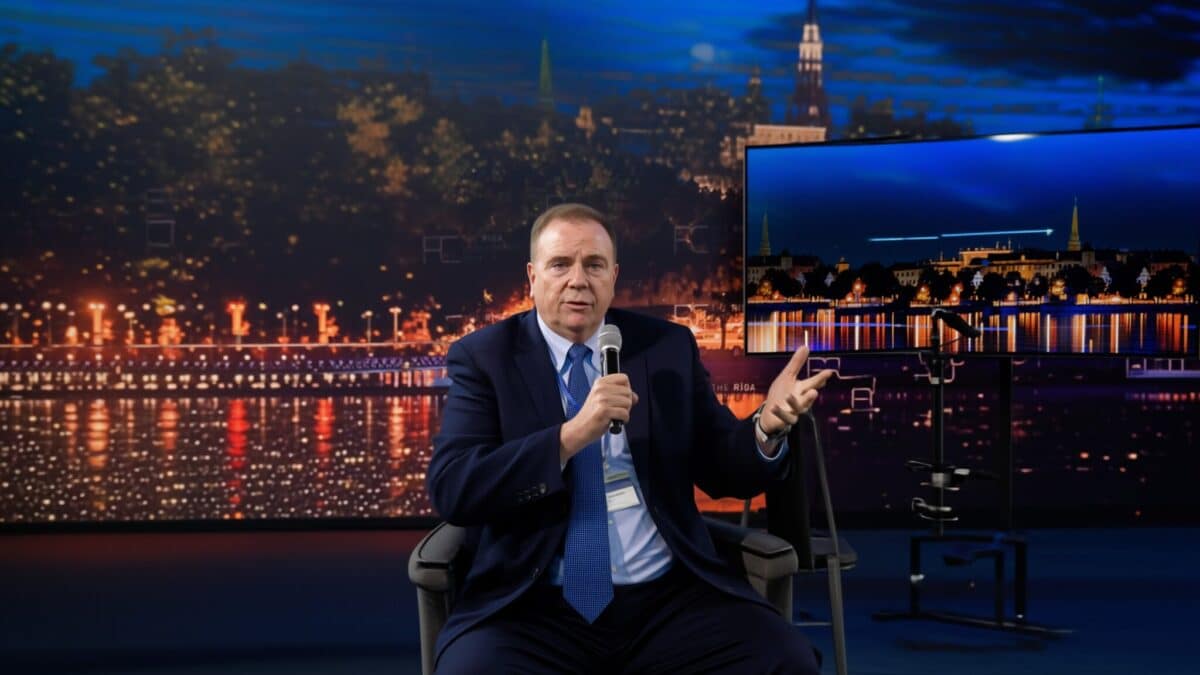 Generalul Ben Hodges avertizează: Europa nu e pregătită pentru atacuri masive cu drone