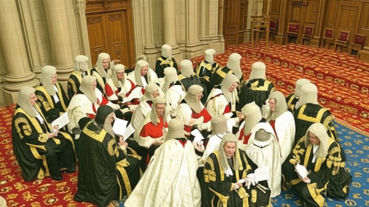 Marea Britanie elimină lorzii ereditari din Parlament după 700 de ani