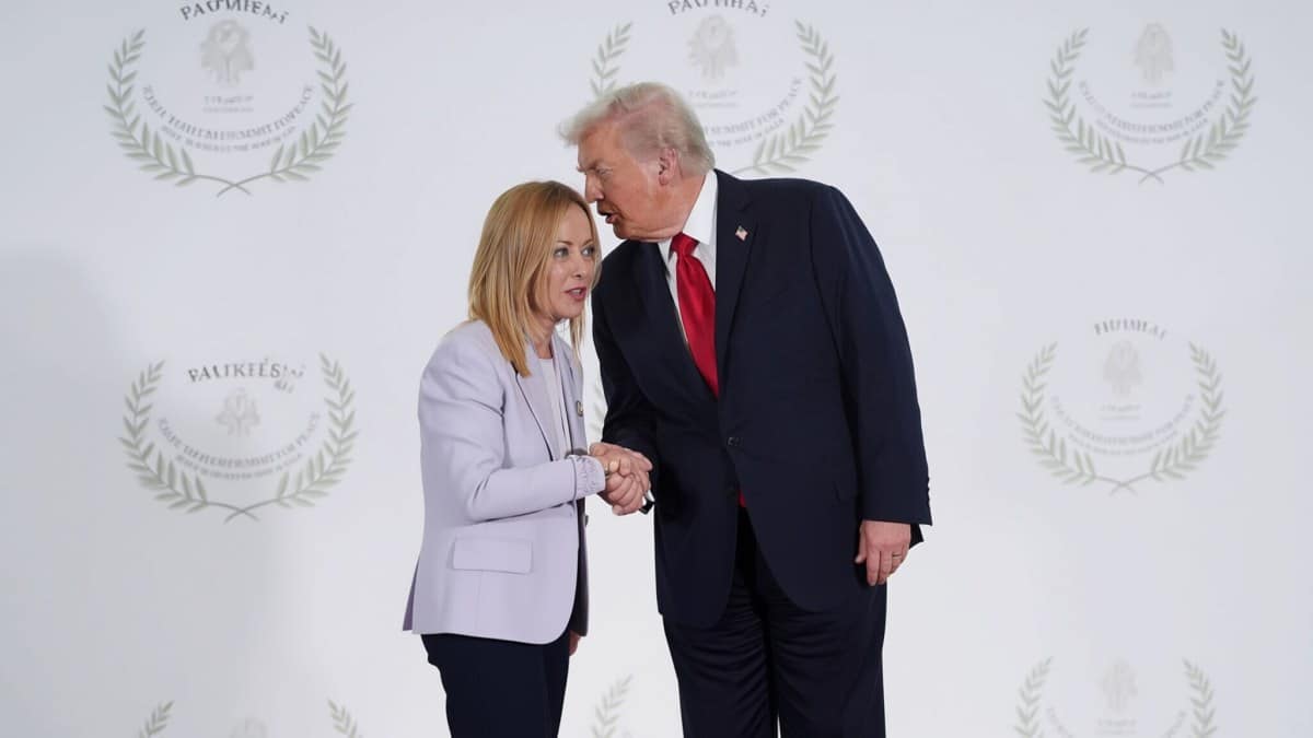 Trump o laudă pe Giorgia Meloni și atacă dur Marea Britanie și Spania