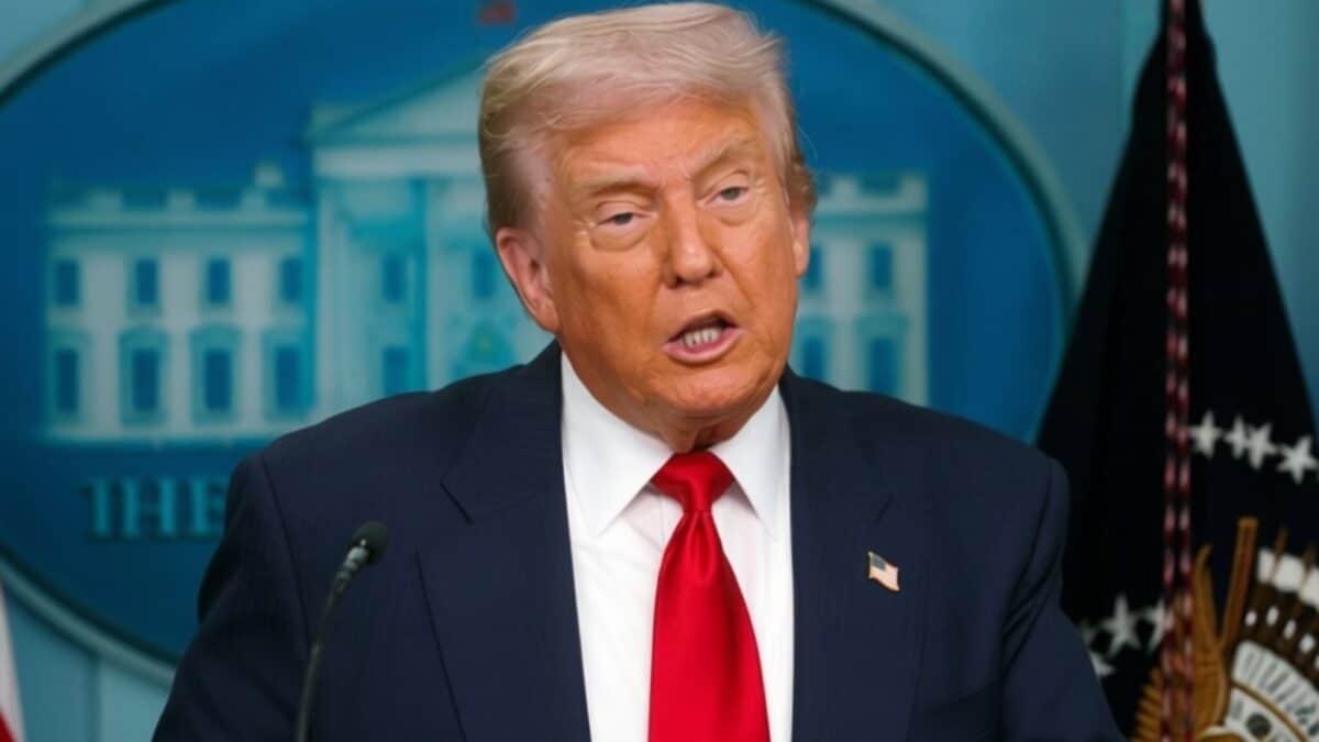 Trump acuză aliații de lipsă de entuziasm în protejarea Strâmtorii Ormuz