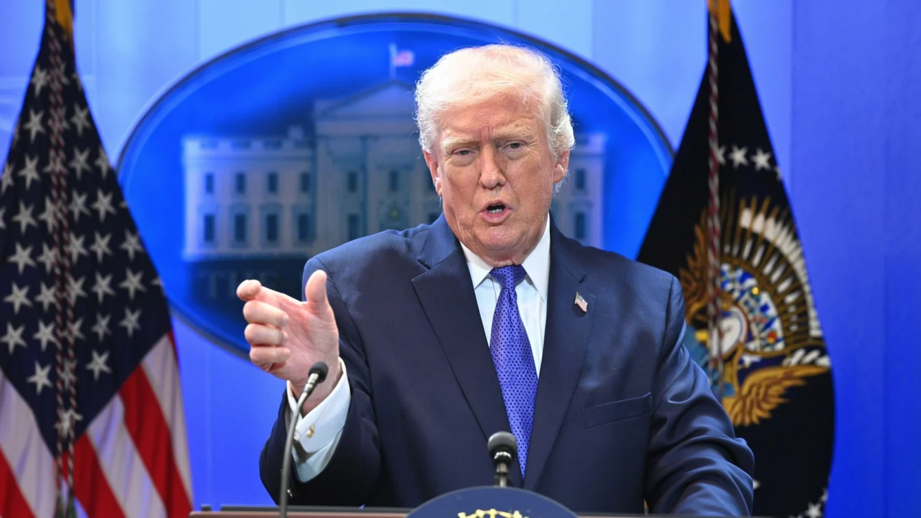Donald Trump anunta victoria cu Iranul si planuieste reducerea operatiunilor militare