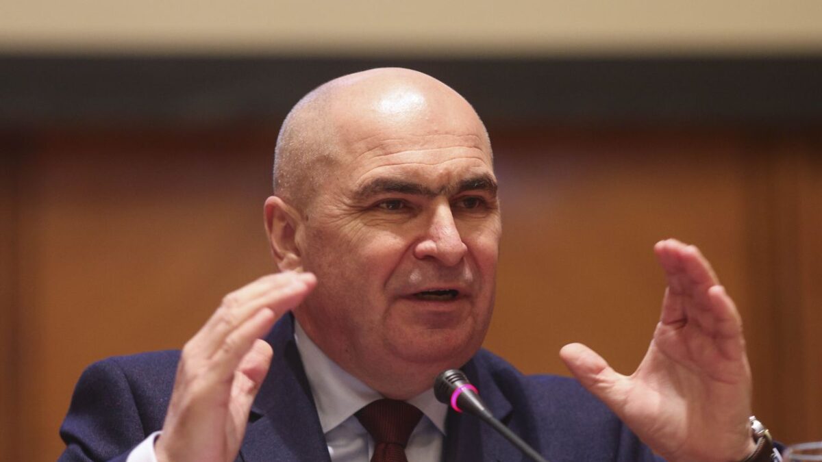 Bolojan acuză PSD de mesaje false pe buget. Social-democrații amenință cu măsuri politice