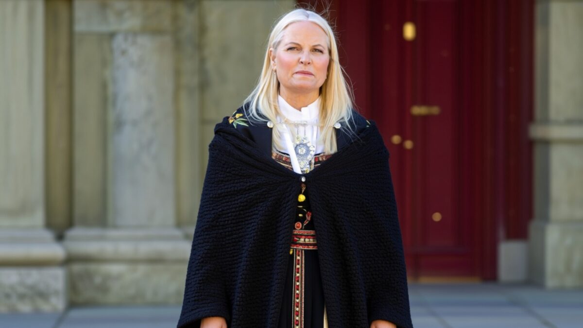 Prințesa Mette-Marit rupe tăcerea despre Epstein după sejurul de 4 zile