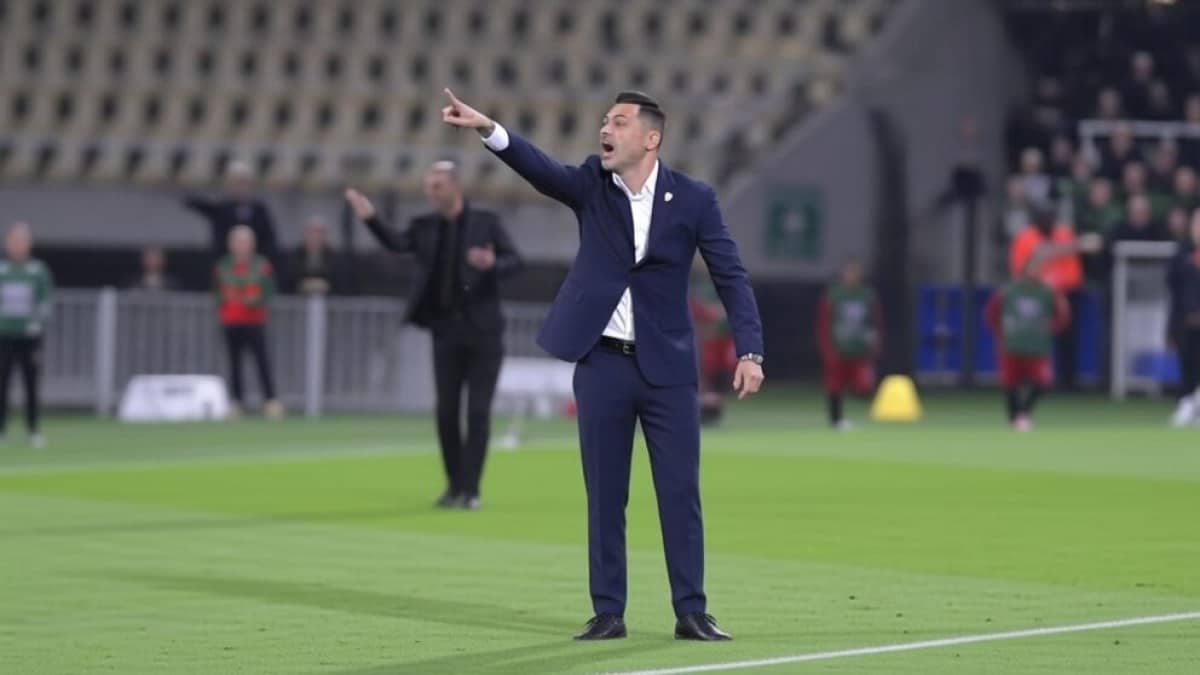 Mirel Rădoi revine la FCSB și dă afară doi oameni cheie din stafful tehnic