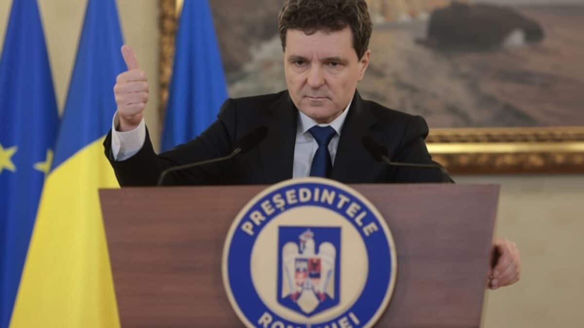 Nicușor Dan exclude alegerile anticipate și tranșează soarta Guvernului Bolojan