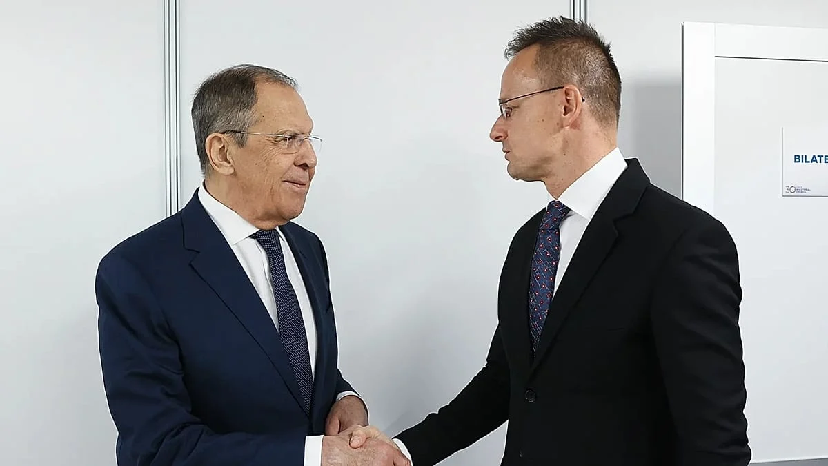 Szijjártó i-a promis lui Lavrov eliminarea sancțiunilor pentru sora unui oligarh