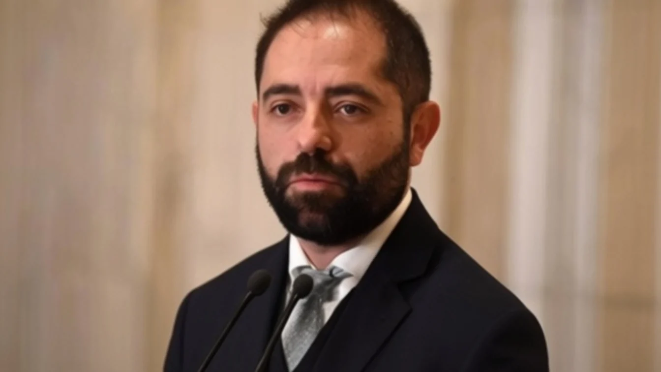 Radu Burnete, replică pentru OMV – nu vom ajunge să nu ne mai permitem carburant