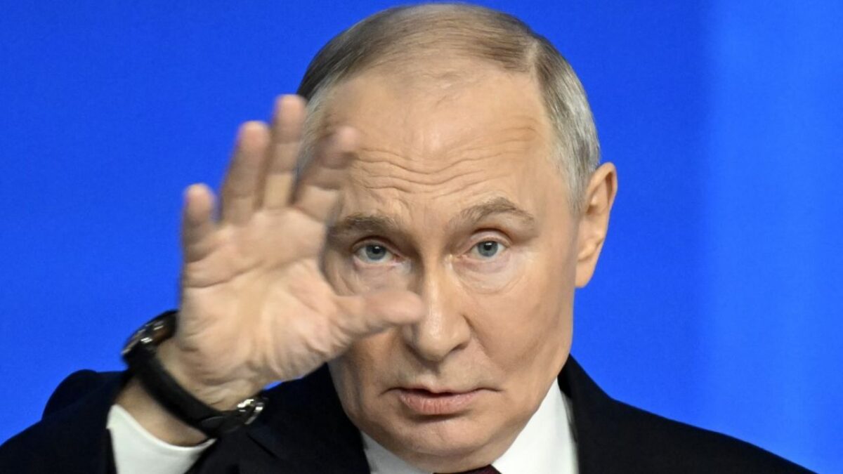 Londra acuză mâna ascunsă a lui Putin în spatele dronelor iraniene