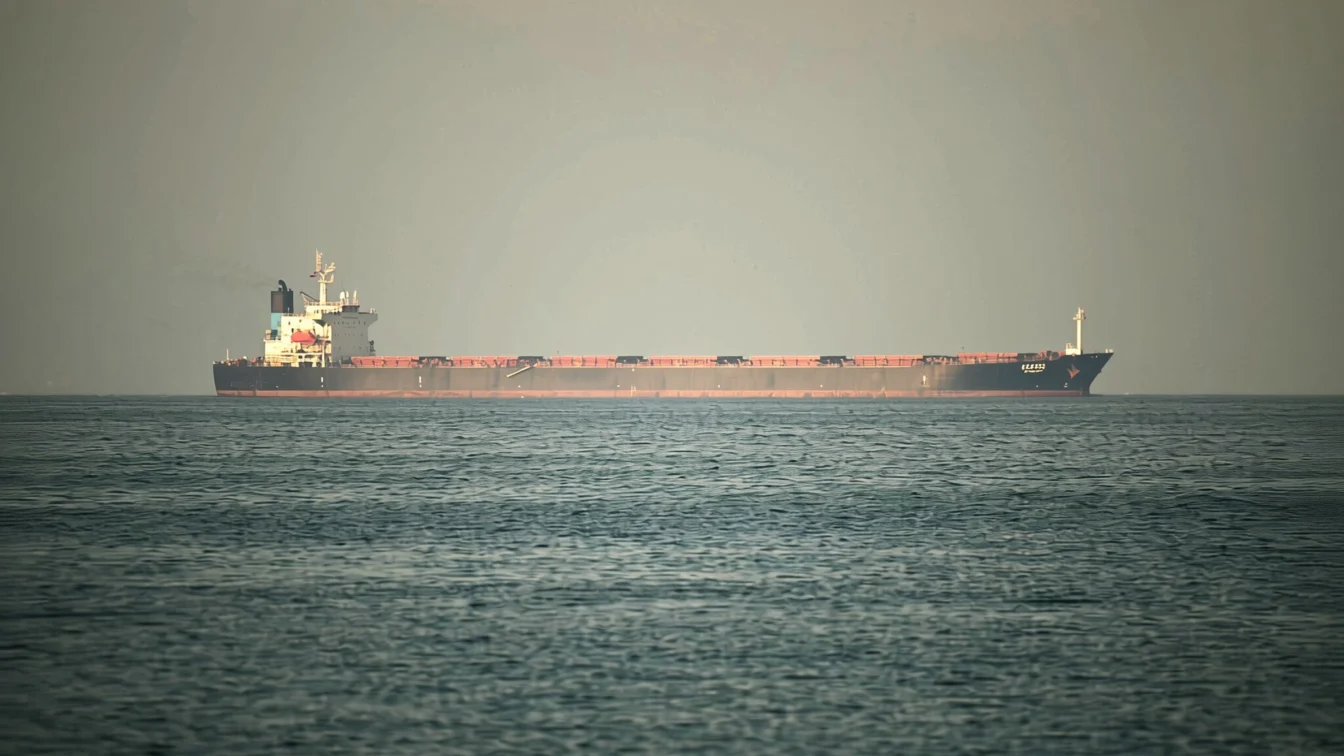 Iranul oferă Japoniei acces prin Ormuz de care depinde 95% din importul de petrol
