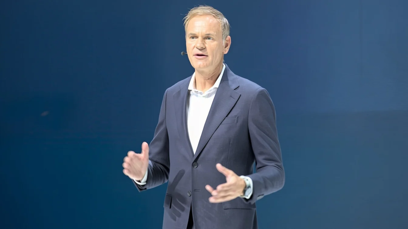 Șeful Volkswagen confirmă restructurarea masivă 50.000 de joburi tăiate
