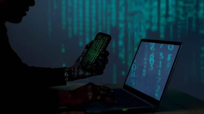 Pericolul din spatele Wi-Fi gratuit: Fraudele au explodat cu 40% în România