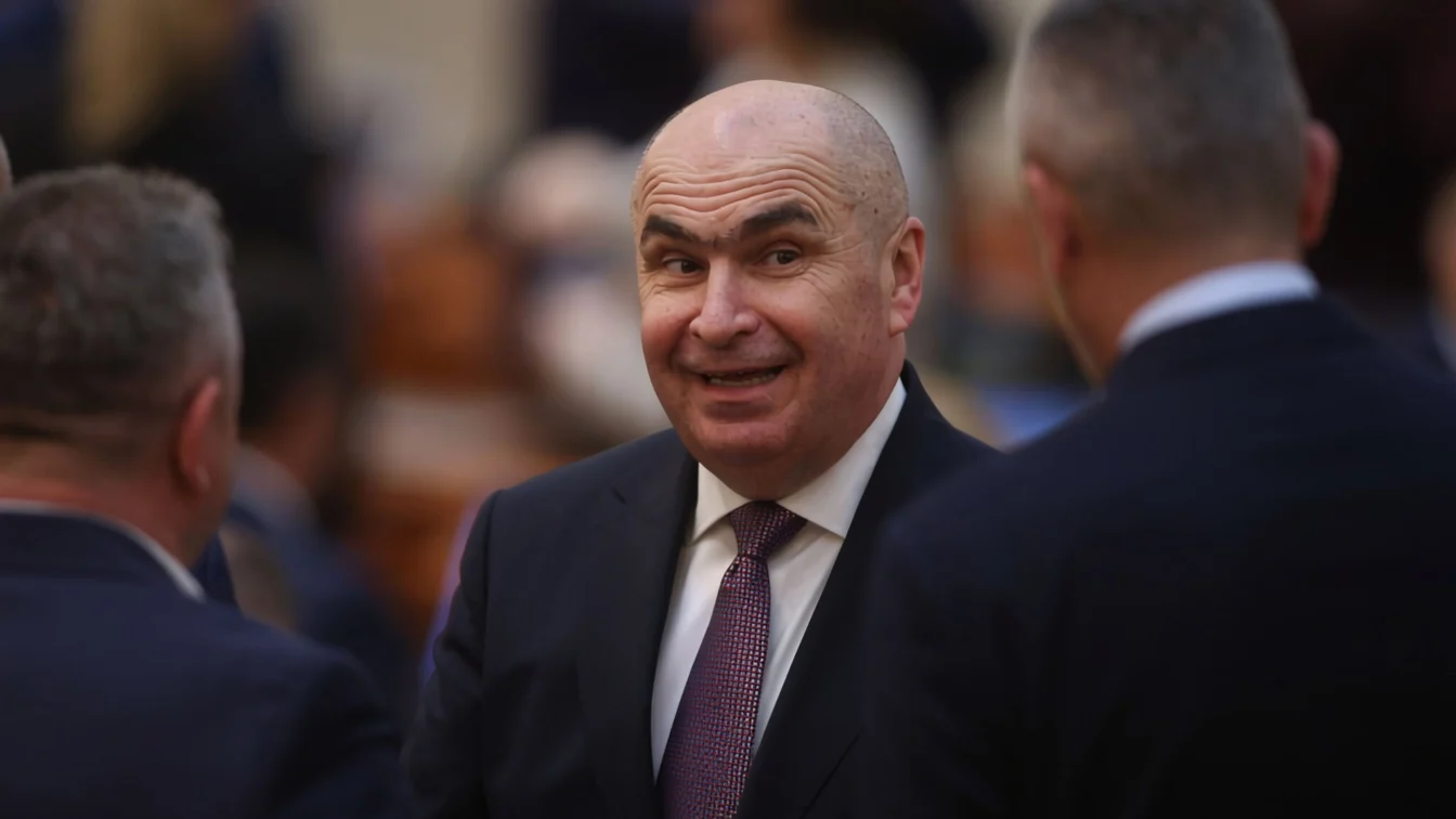 Bugetul pe 2026 a trecut de Parlament cu 319 voturi. Bolojan – punem România pe baze corecte