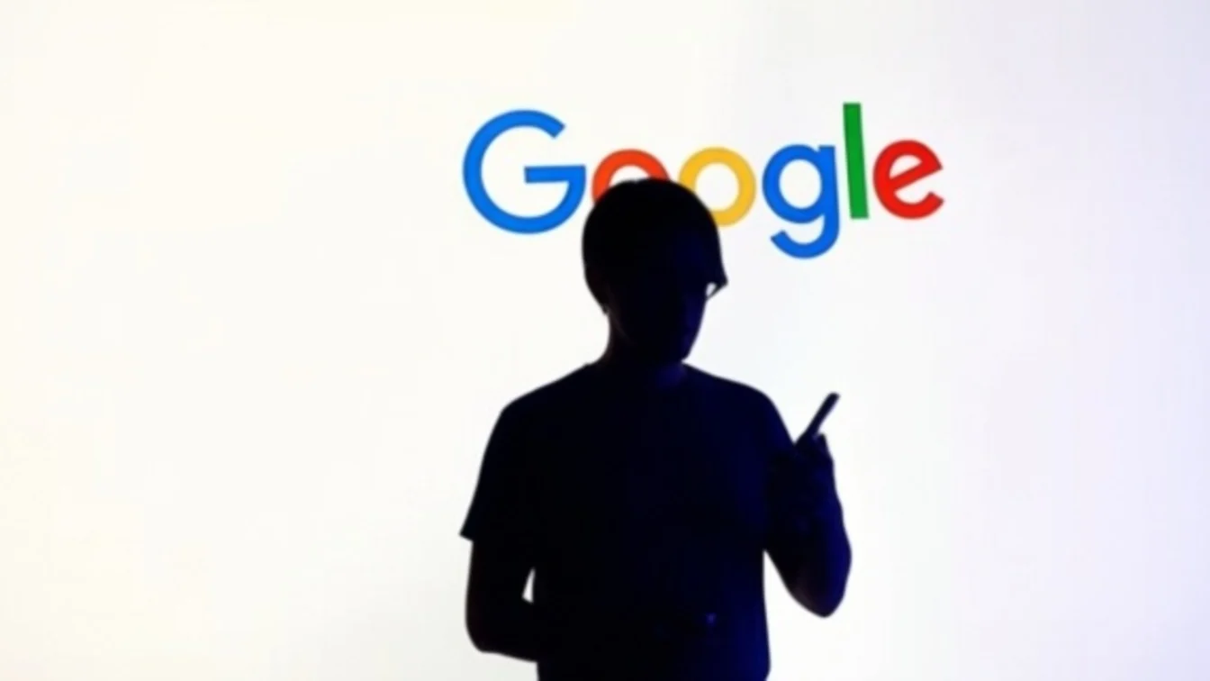 Google investește 30 de milioane de dolari în cursuri AI pentru Europa și România