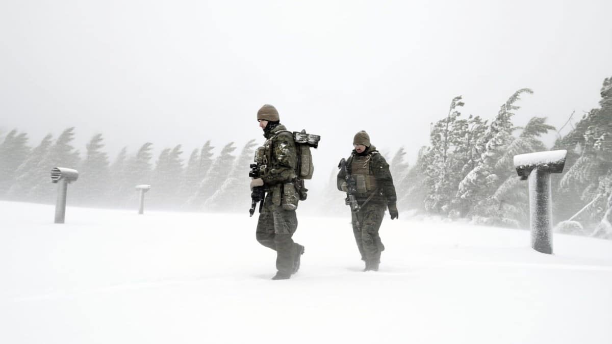 NATO simulează un război cu Rusia: 25.000 de militari în exerciții masive în Finlanda