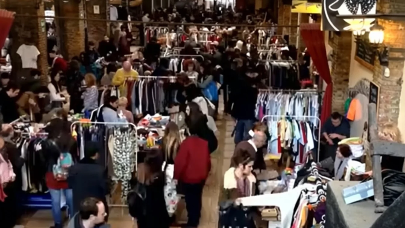 Pericolul din haine pentru copii Peste 3.300 de reclamații în textile