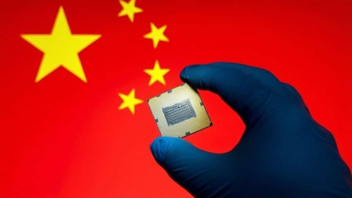 China accelerează cursa tehnologică: Planul care alocă peste 7% anual pentru AI