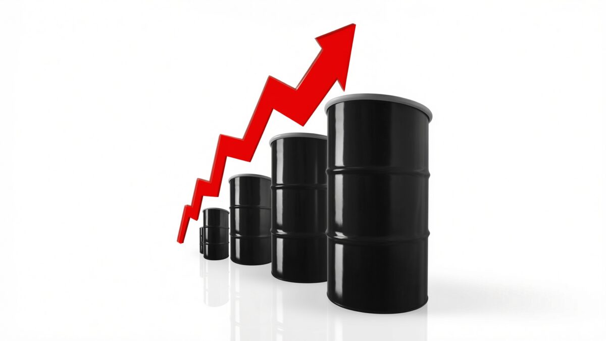 Prețul petrolului poate exploda la 150 de dolari din cauza conflictului din Orientul Mijlociu