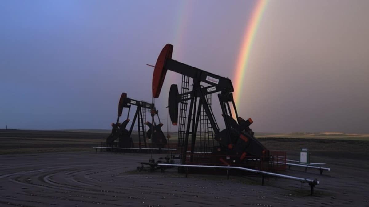 Petrolul s-a prăbușit cu peste 6% după declarațiile lui Trump despre Iran