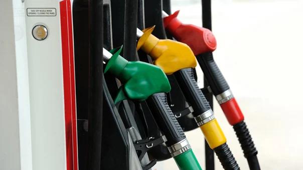 Noi scumpiri la carburanți – motorina premium a depășit pragul de 11 lei litrul