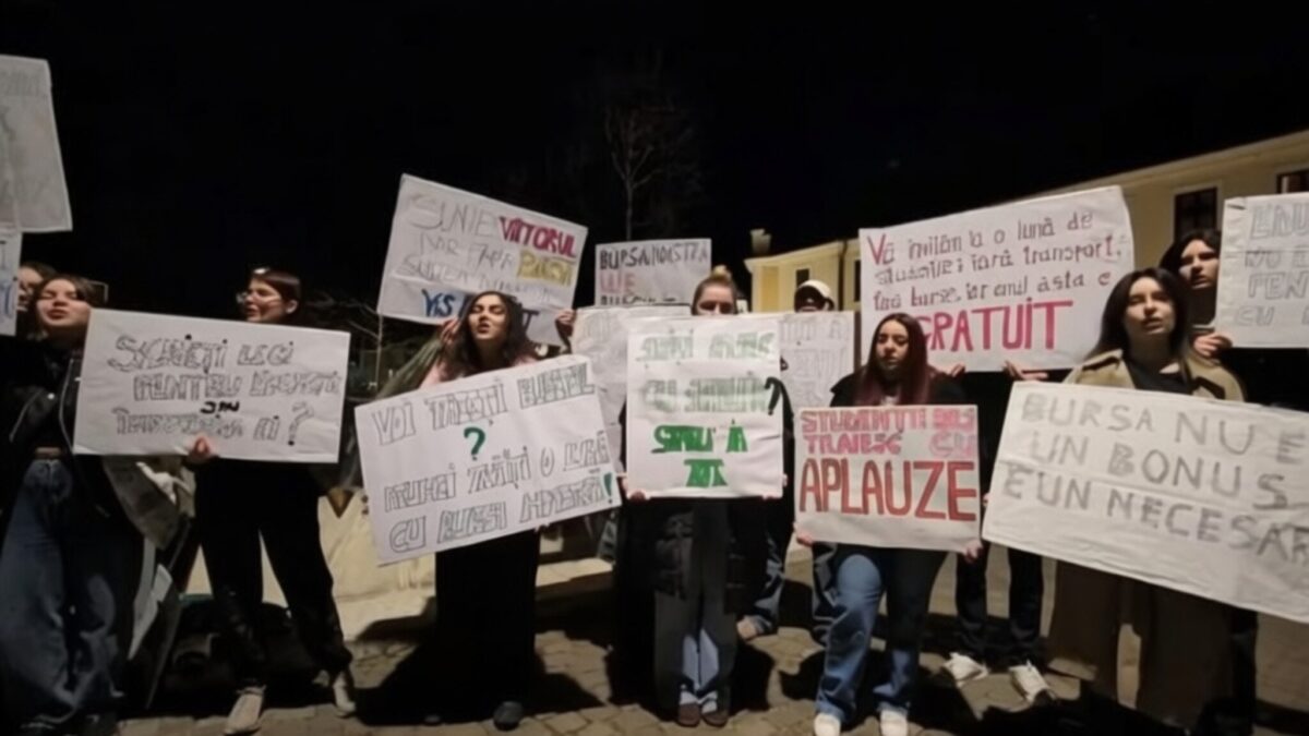Doar 3,03% din PIB pentru Educație scoate studenții în stradă la București și în marile orașe