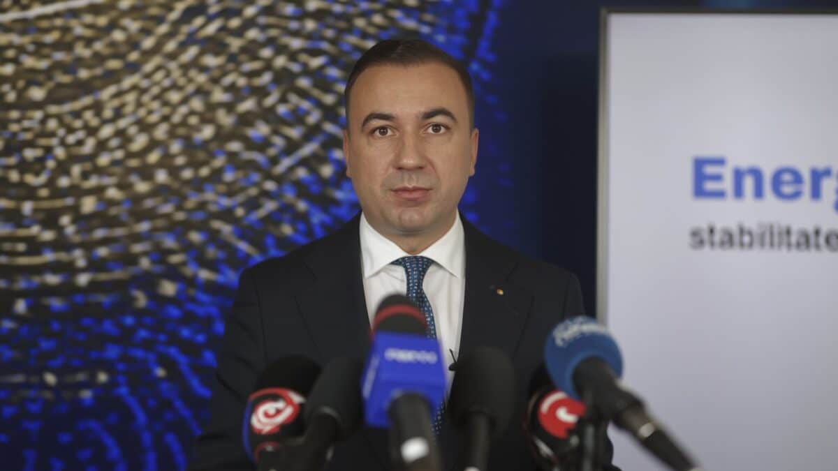 Bogdan Ivan dă asigurări România are rezerve de combustibil pentru 4 luni