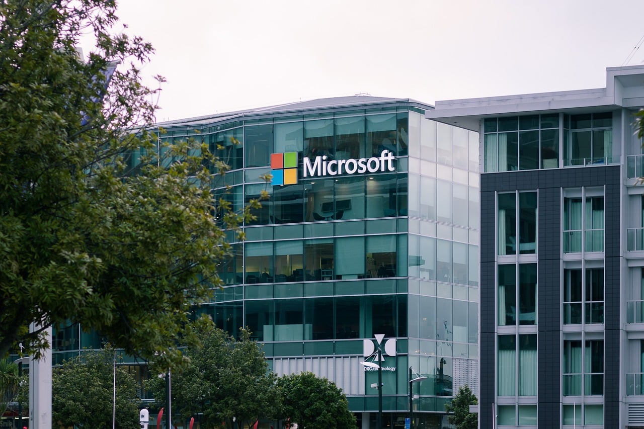 Microsoft adaugă 3 niveluri de securitate în Teams pentru companiile românești