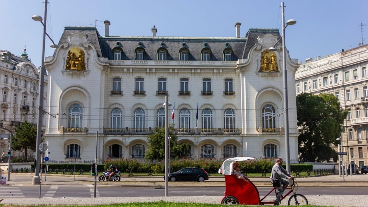 Kremlinul ascultă Viena cu 500 de diplomați și antene de spionaj pe acoperișuri
