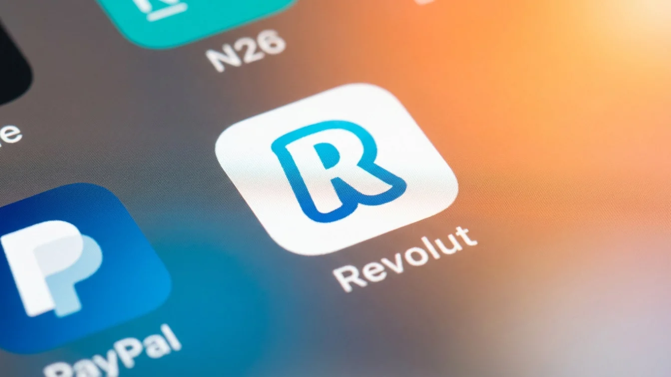 Revolut tinteste o evaluare de 200 miliarde dolari. Anuntul care zguduie piata financiara