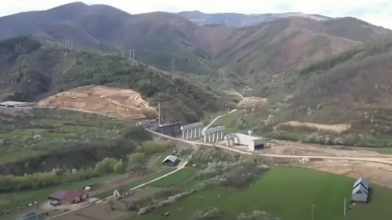 Încep săpăturile la un nou tunel pe A1 Sibiu-Pitești pe un contract de 4,25 miliarde lei