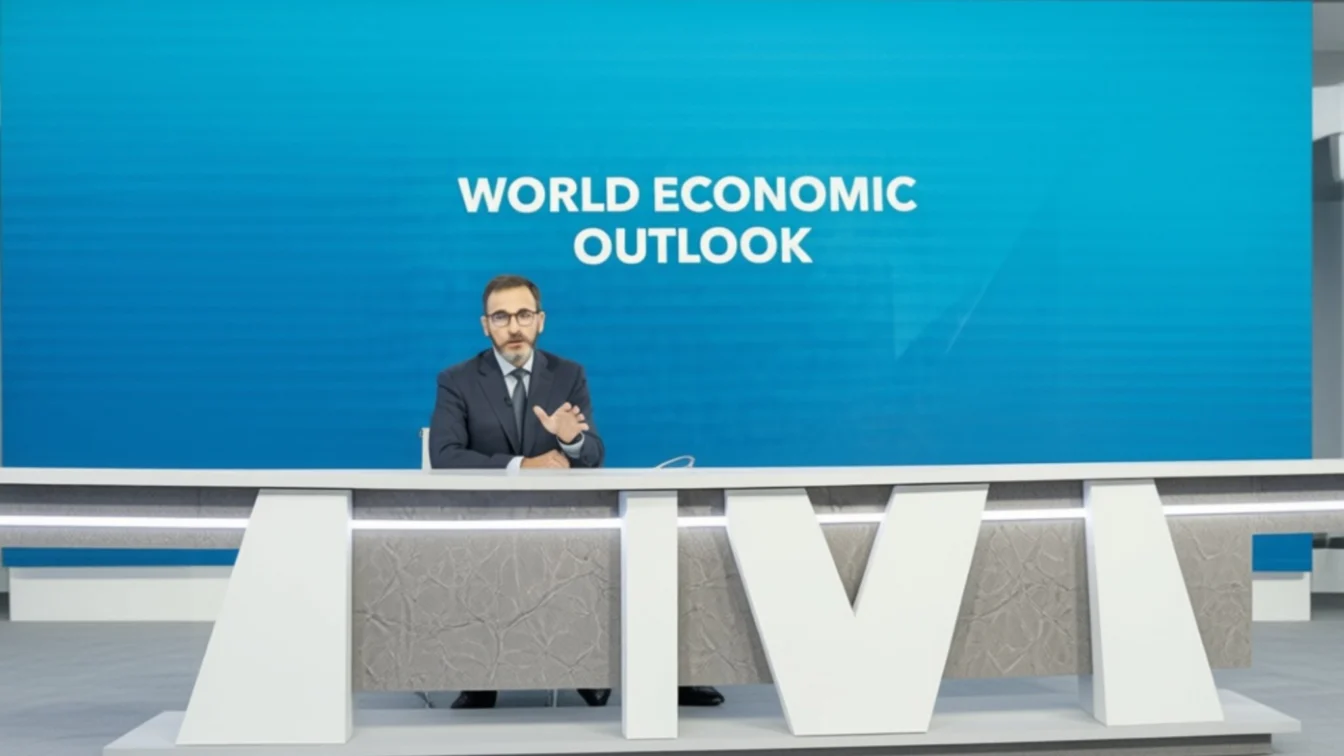 FMI taie prognoza de creștere globală la 3,1% și avertizează asupra riscului de recesiune