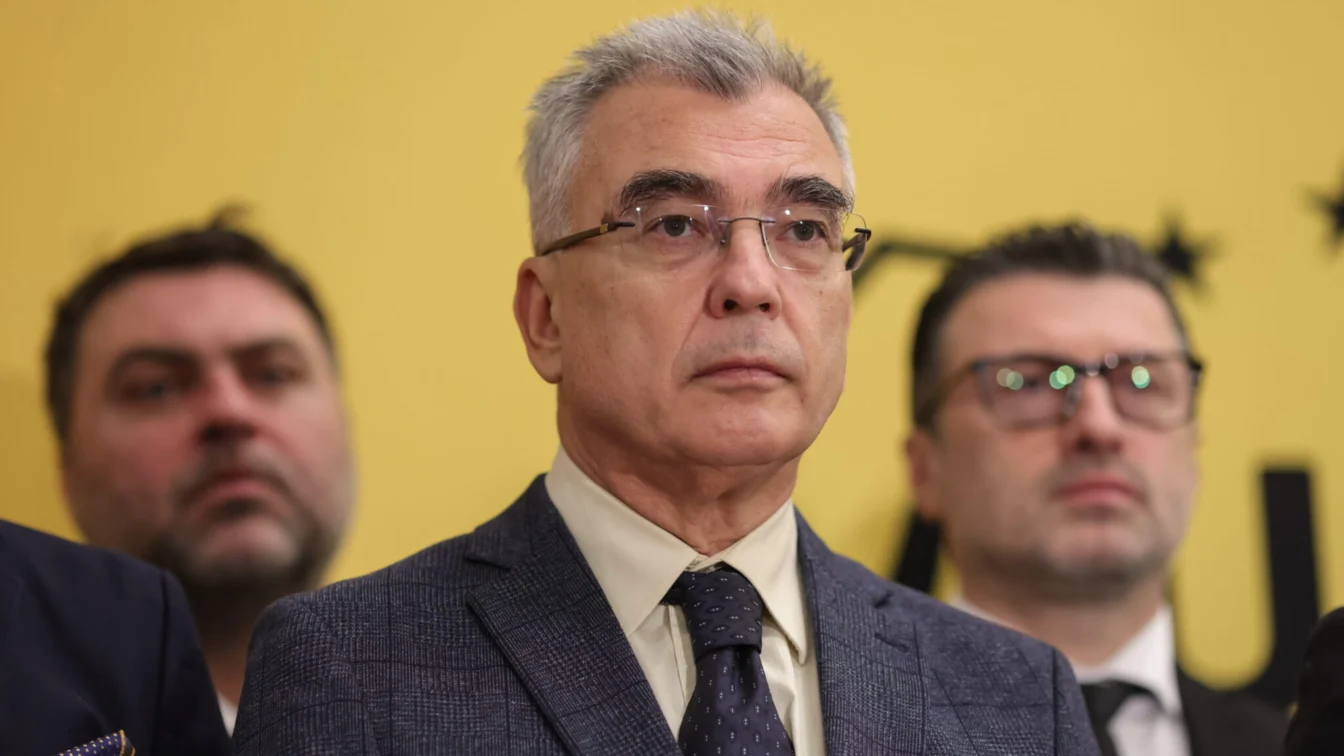 Scandal de 10 miliarde de lei la Guvern. Acuzații grave de vânzare pe sub mână a acțiunilor statului