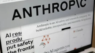 Anthropic ajunge la 965 miliarde de dolari. Devine cel mai valoros start-up AI din lume.