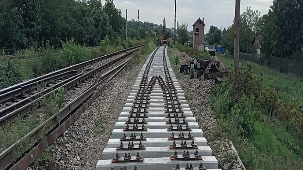 Contract de 15 milioane de lei semnat de CFR. Cine a castigat licitatia pentru calea ferata
