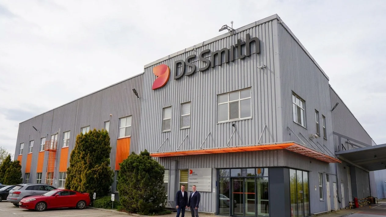 DS Smith anunta investitii de 14 milioane de euro in fabricile din Timisoara si Ghimbav