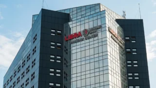 Premieră pe piața bancară din România. Cum poți deschide simultan contul de firmă și cel personal