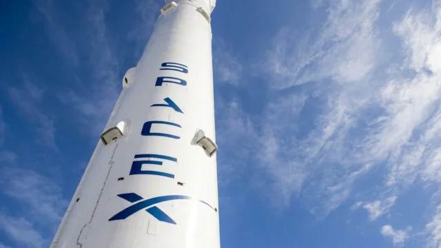 SpaceX se pregătește de listarea la bursă. Pierderi de aproape 5 miliarde dolari în 2025.