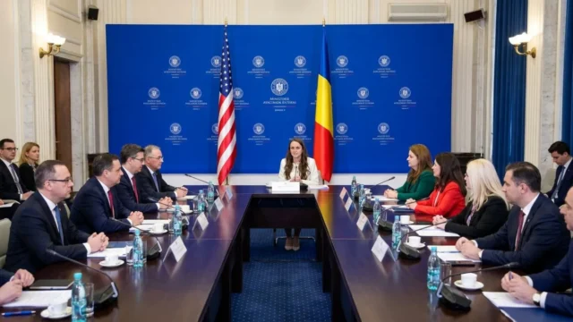 Companiile romanesti primesc acces la licitatiile din Ucraina. Mizele economice ale Summitului B9