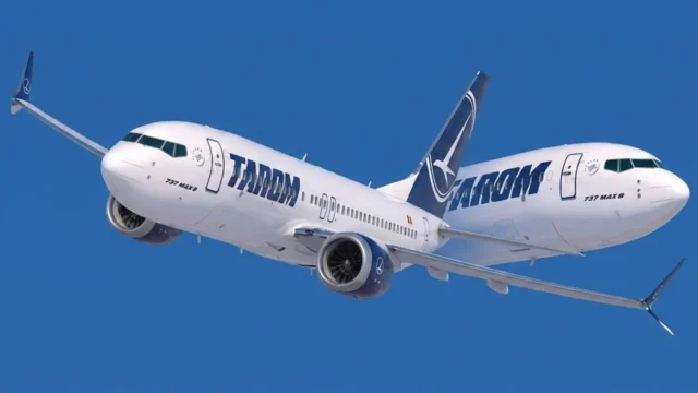 TAROM majorează prețul biletelor. Scumpirea kerosenului afectează tarifele de vară.