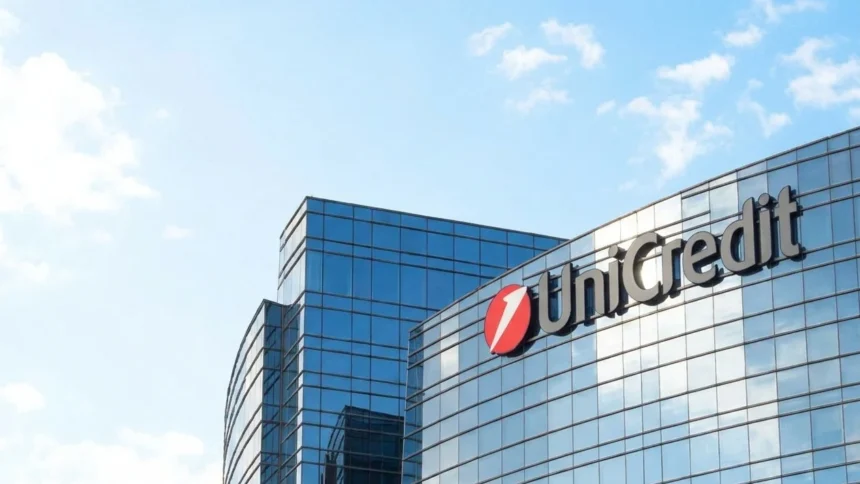 UniCredit