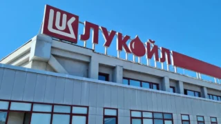 Trezoreria SUA prelungește termenul de vânzare a activelor Lukoil. ExxonMobil, printre posibilii cumpărători.