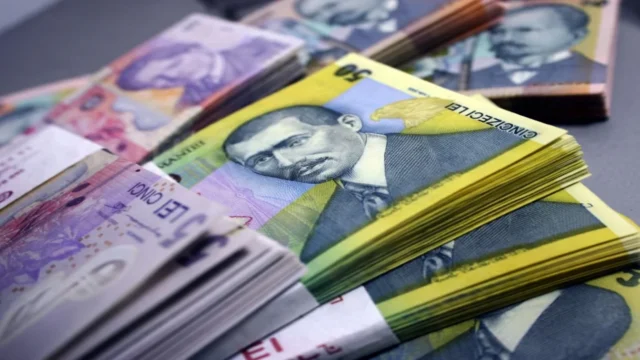Companiile românești preferă creditele în euro. Împrumuturile în valută au crescut cu 16,4%.