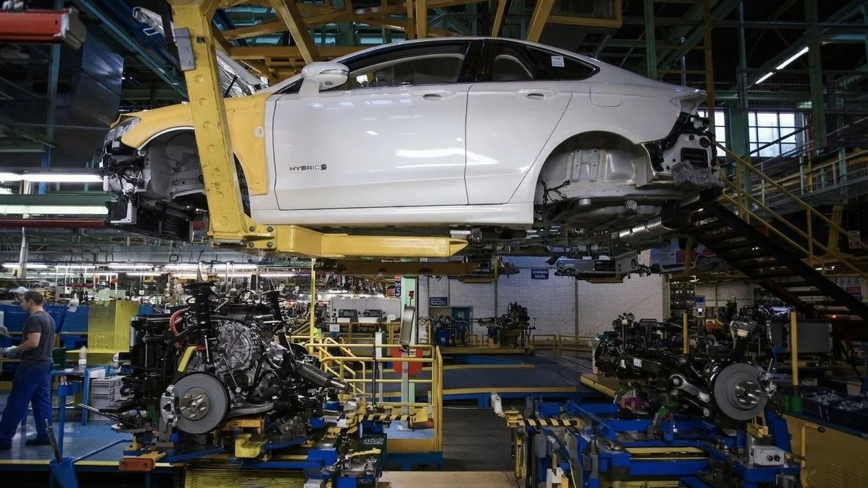 Ce se intampla cu fabricile auto din Europa. Decizia care schimba piata pentru toti soferii
