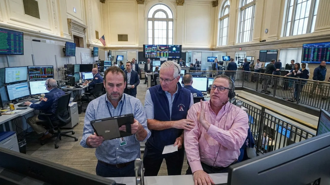 Surpriza uriasa pentru investitori. S&P 500 atinge pragul de 7273 puncte in plin razboi