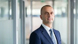 Investițiile străine directe în România au atins 8,1 miliarde euro în 2025. Creștere de 16% a proiectelor noi.